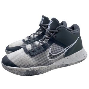 Nike Boy's Basketball Sneakers Kyrie Flytrap Gray White Leather Mid Top Size 5Y